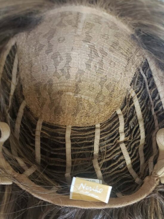 NORIKO JACKSON Modern Shag Wig w/ bangs added in the color Marble Brown EUC